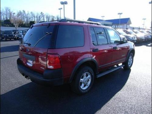 Ford Explorer 2005 photo 4