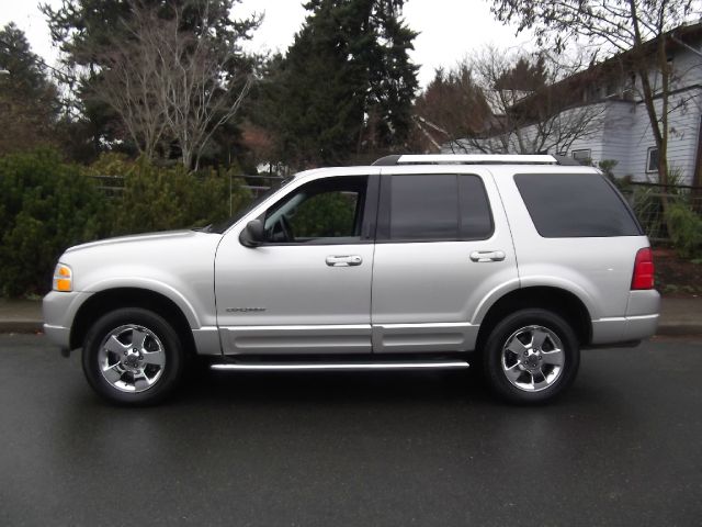 Ford Explorer 2005 photo 2