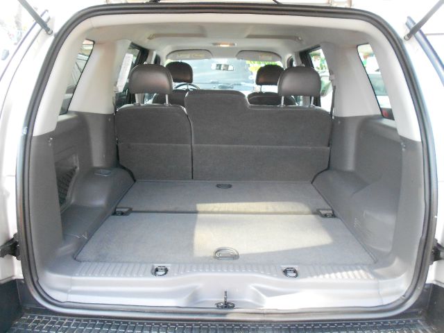 Ford Explorer 2005 photo 6