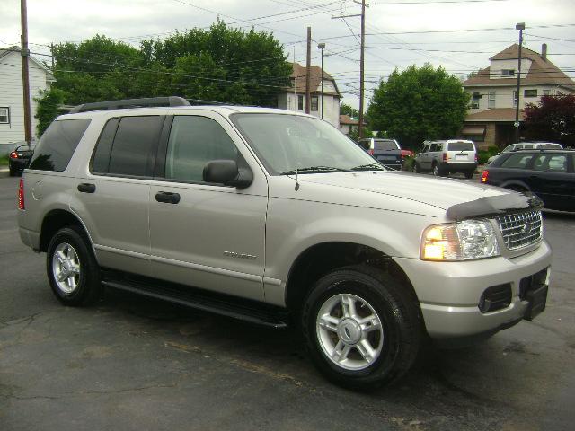 Ford Explorer 2005 photo 4