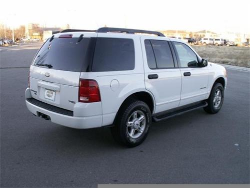 Ford Explorer 2005 photo 3