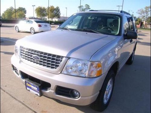 Ford Explorer 2005 photo 2