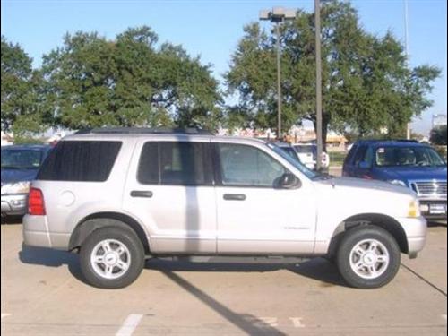 Ford Explorer 2005 photo 3