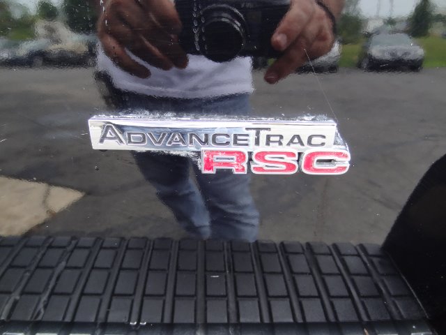 Ford Explorer 2005 photo 4