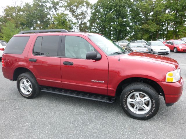 Ford Explorer ESi SUV