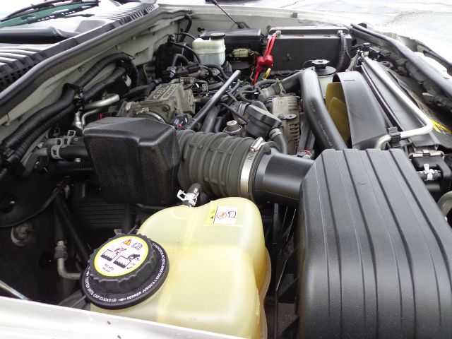Ford Explorer 2005 photo 10