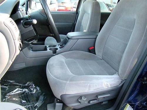 Ford Explorer 2005 photo 2