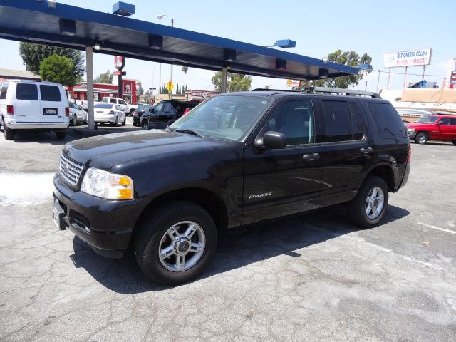 Ford Explorer 2005 photo 3