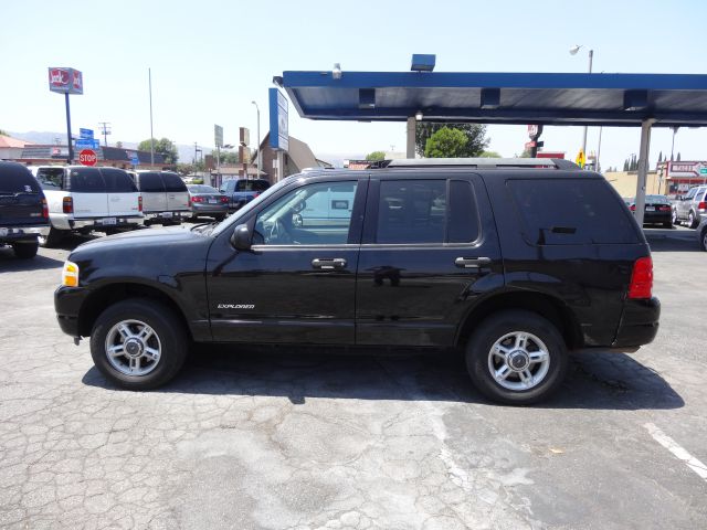 Ford Explorer 2005 photo 4