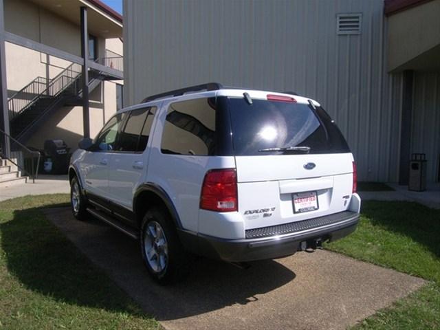 Ford Explorer 2005 photo 4