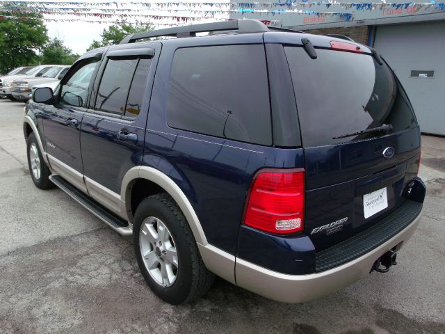 Ford Explorer 2005 photo 11