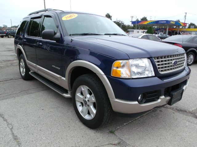 Ford Explorer 2005 photo 21