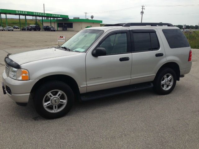 Ford Explorer 2005 photo 4