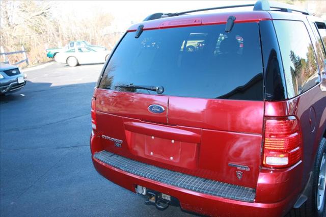 Ford Explorer 2005 photo 3