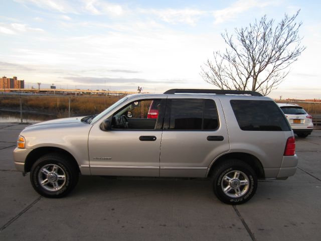 Ford Explorer GXL SUV