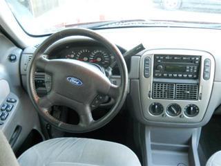 Ford Explorer 2005 photo 1