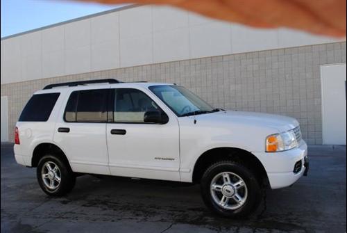 Ford Explorer 2005 photo 1