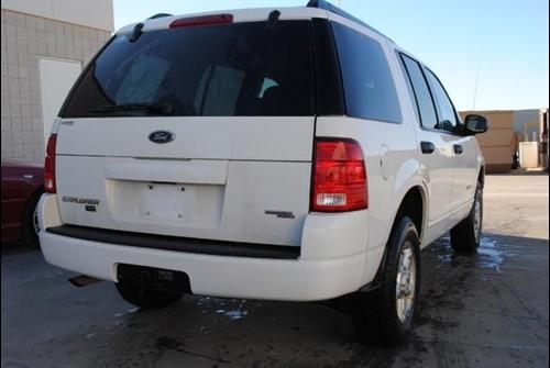 Ford Explorer 2005 photo 4