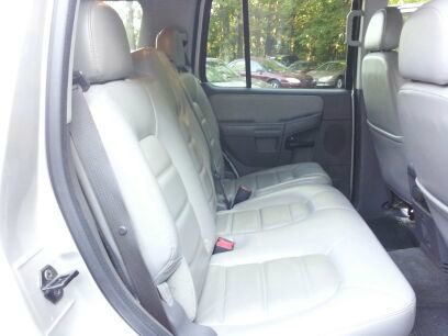 Ford Explorer GXL SUV