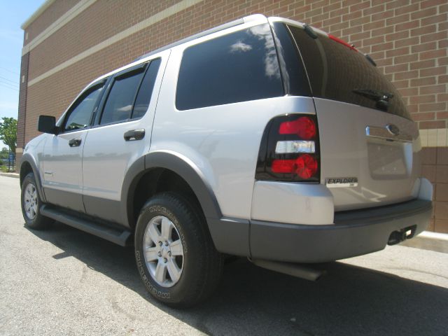 Ford Explorer 2006 photo 10