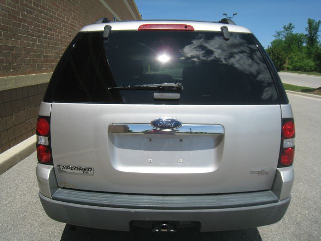 Ford Explorer 2006 photo 22