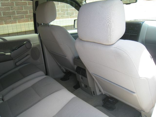 Ford Explorer 2006 photo 23
