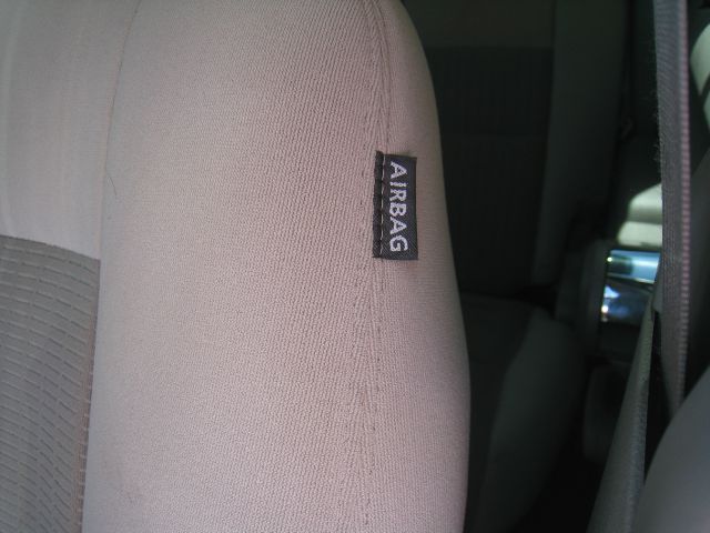 Ford Explorer 2006 photo 26