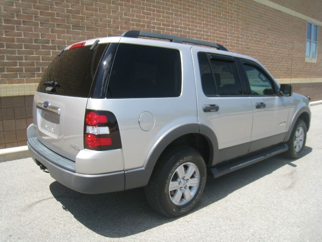 Ford Explorer 2006 photo 34