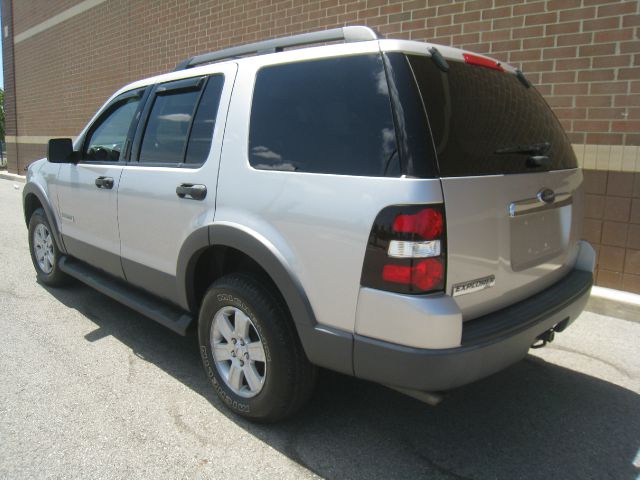 Ford Explorer 2006 photo 46