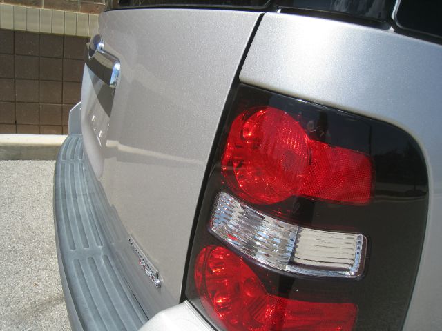 Ford Explorer 2006 photo 8