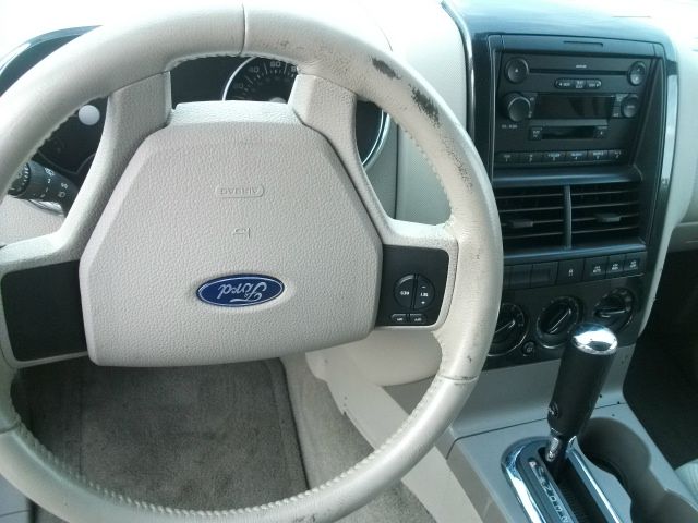 Ford Explorer 4WD 5dr EX SUV