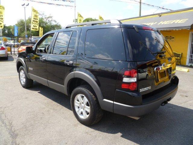 Ford Explorer 2006 photo 3