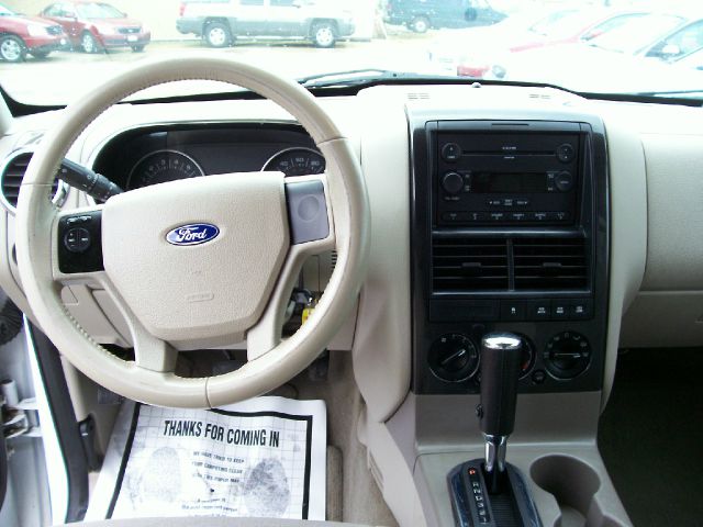 Ford Explorer 2006 photo 5