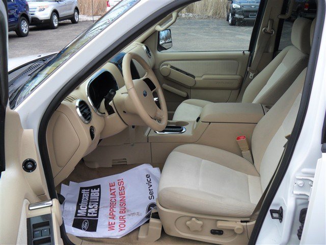 Ford Explorer 2006 photo 1