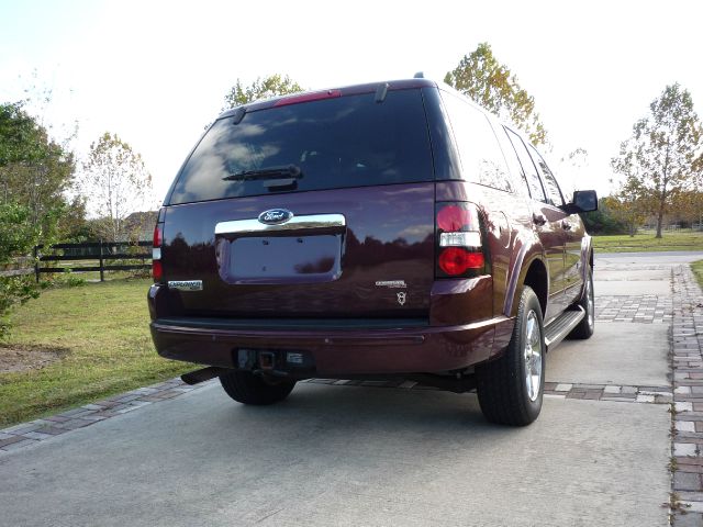 Ford Explorer 2dr LWB SUV