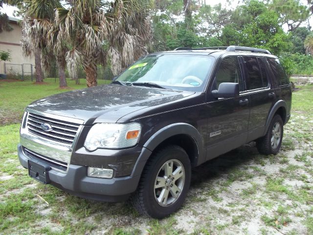 Ford Explorer 2006 photo 4