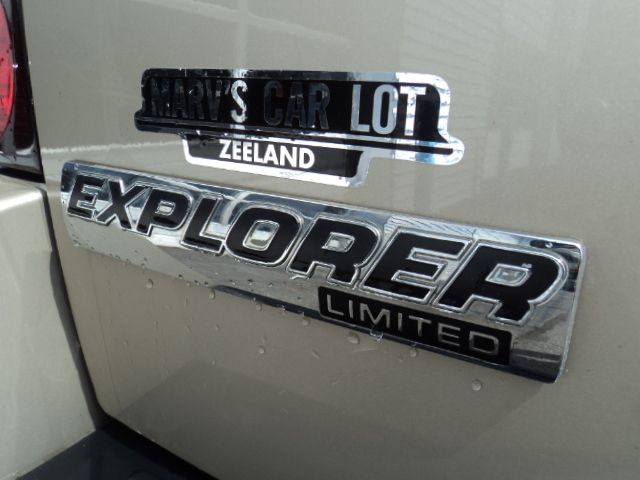 Ford Explorer 2006 photo 15