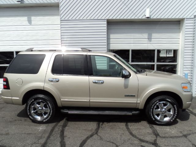 Ford Explorer 2006 photo 28
