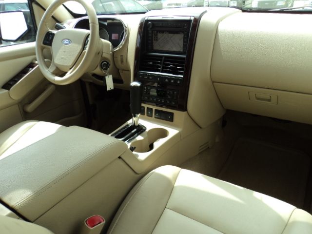 Ford Explorer 2006 photo 3
