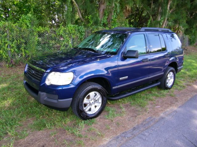 Ford Explorer 2006 photo 4