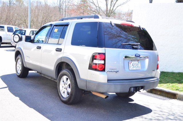 Ford Explorer 2006 photo 5