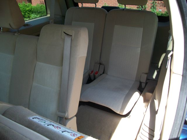 Ford Explorer 2006 photo 10