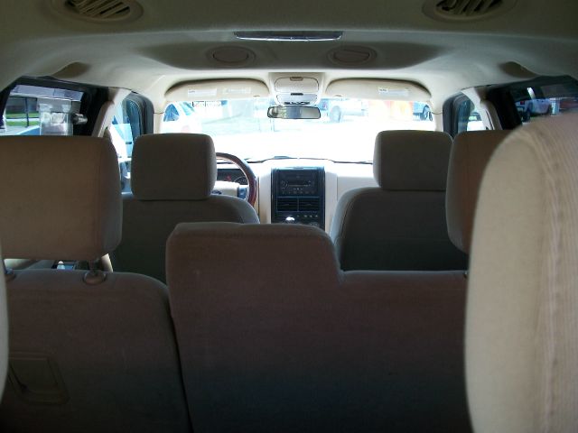 Ford Explorer 2006 photo 7