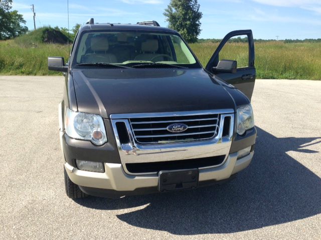 Ford Explorer 2006 photo 2