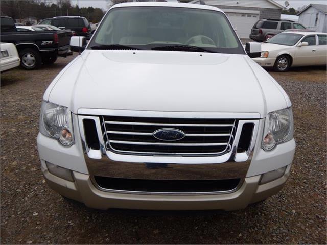 Ford Explorer 2006 photo 1