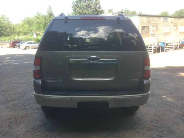 Ford Explorer LT CREW 25 SUV