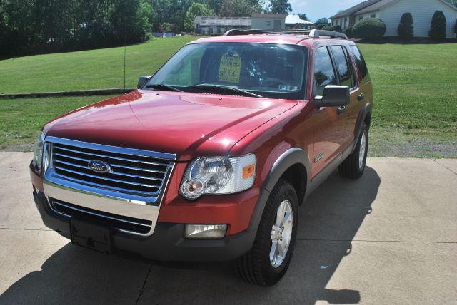 Ford Explorer GXL SUV