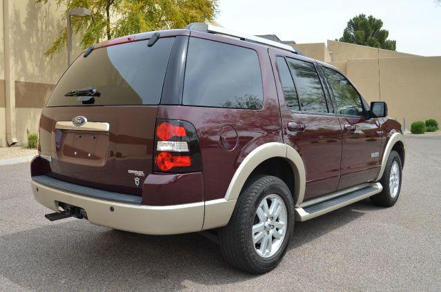 Ford Explorer 2006 photo 1
