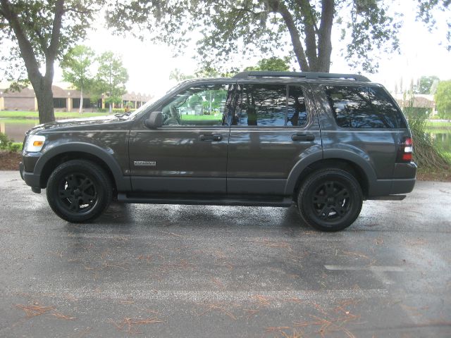 Ford Explorer 2006 photo 3