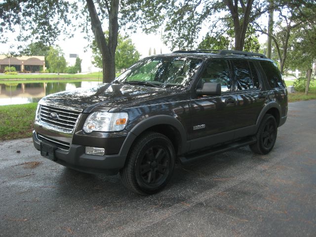 Ford Explorer 2006 photo 4